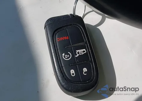 2014 Jeep Cherokee Latitude z USA, uszkodzony, nr VIN 1C4PJLCS0EW154674